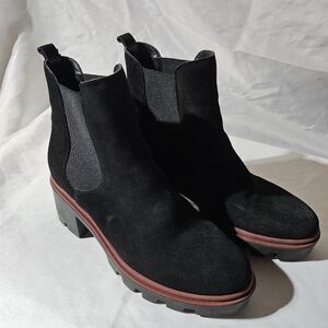 Womens Black Suede Leather Antonio de Faria boots. Size 9